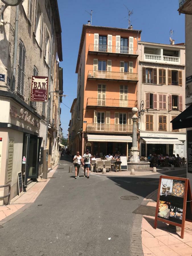 Апартаменты Sleep In Antibes City Center Экстерьер фото